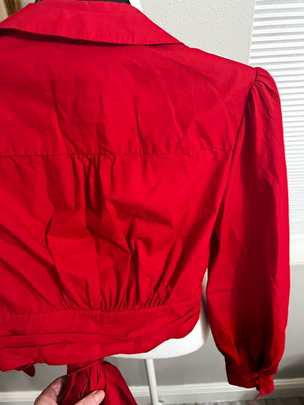 Anthropologie Maeve Poplin Bow-Front
Blouse Small Red - Picture 13 of 13